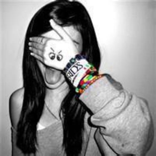 形容悲伤的句子大全