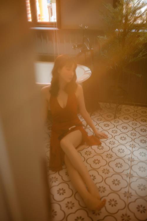 描写人物高兴的神态