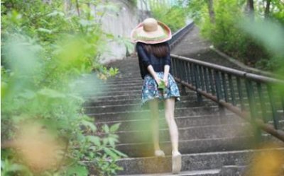 ​感叹时过境迁物是人非的句子