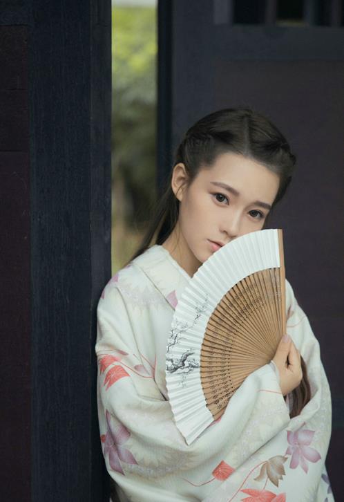 赞美公益爱心人的句子 形容爱心人士的的句子