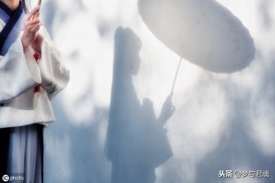 ​时间飞逝的优美句子，岁月流逝，人事已非