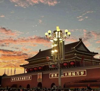 ​热爱祖国正能量的句子短句（热爱祖国正能量的句子短句，“爱中国要大于爱