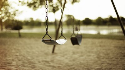 ​暗示一个人从未改变的句子（十条短句：岁月曾改变容颜，我对你多年从未变