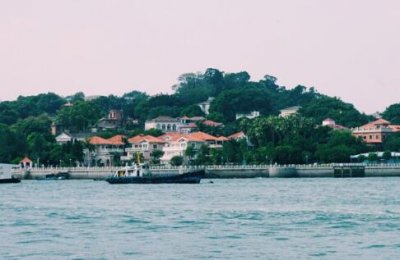 ​吹着海风听海浪唯美的句子文案（鼓浪屿文艺小句子唯美 留恋阳光沙滩以及