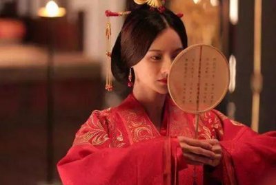 ​描写美丽容颜的句子（26句关于容颜的唯美短句）