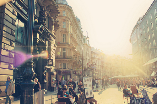 抗疫正能量文案大全 抗疫正能量的句子经典语句(精选97句)