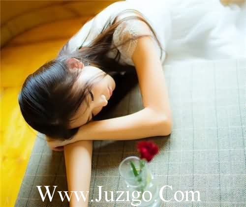 做个自信的女人的词句自信女人短句(精选20句)