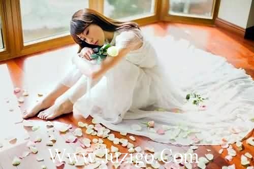 下雨的唯美诗句山间下雨的唯美诗句(精选47句)