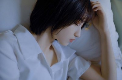 ​带英文的情侣游戏名字(精选40个)