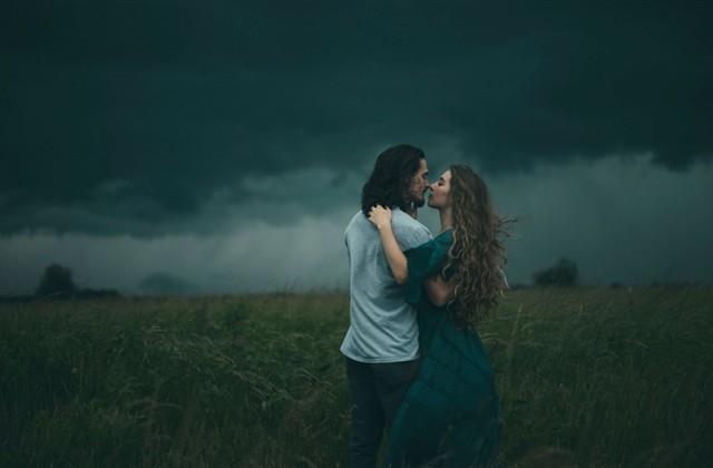 离别忧伤的网名(96个)