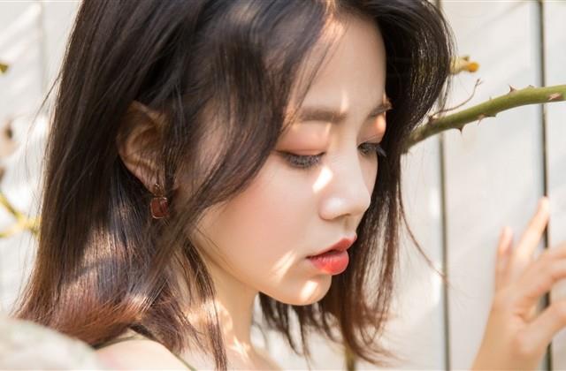 心痛到撕心裂肺的女生网名(精选195个)