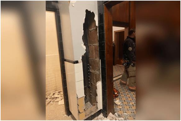 咋进去的？纽约剧院“闹鬼”成全城热话，真相竟是墙内有人