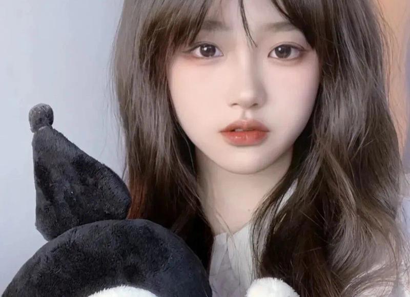 励志正能量故事加感悟( 勇往直前：从挫折中崛起的励志故事与感悟)