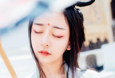 ​昵称情侣简短好听，好听不俗气的情侣网名