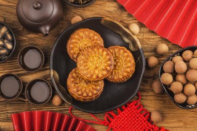 ​适合中秋节发的文案（25句表达中秋节的短句）