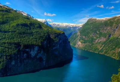 ​关于描写冬天的四字词语