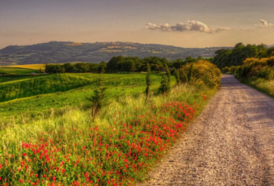 ​女朋友熬夜关心她的话