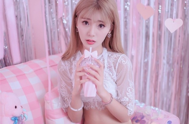 带有符号好听的游戏名女生的