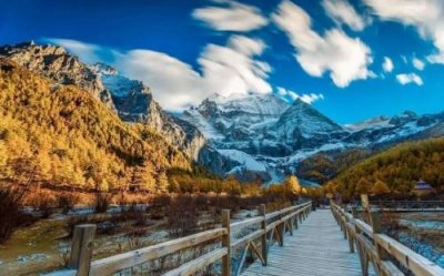 ​适合发朋友圈的图片 丧 很丧的句子八字短句