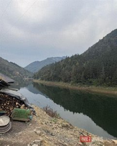 ​一场悲剧：从江翻船事故背后的故事