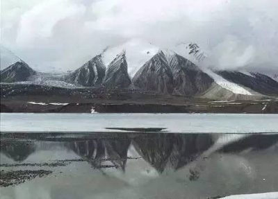 ​《盗墓笔记》第十四代万奴王为什么修墓，铁面生的故事解密