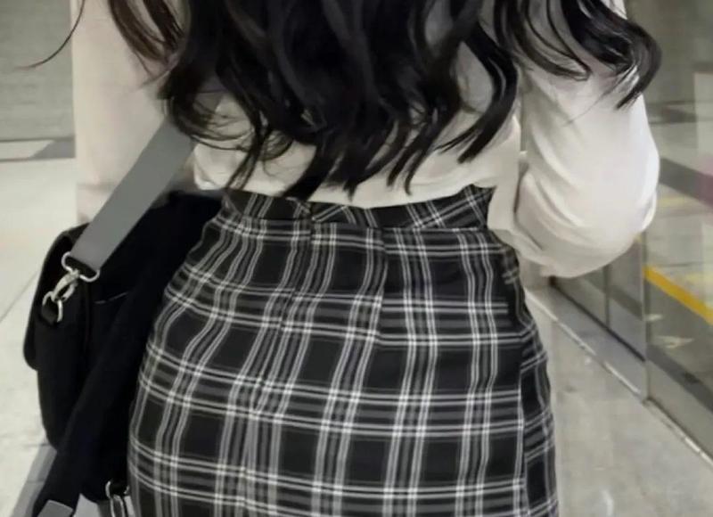 肖战泪目图，王一博最后一句台词令肖战和铁粉泪目