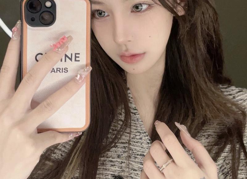 老同学相聚的心情短语(老同学相聚的心情短语图片)