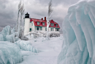 ​凉州词译文及注释（凉州词这首诗的注释）