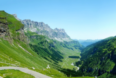 ​丁真走红一年做了啥（希望丁真不忘初心继续砥砺前行）