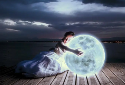 ​一衣带水用来比喻什么（一衣带水的典故赏析）