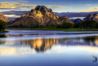 ​生活美文:一个爱笑的女孩,经历的不为人知的故事